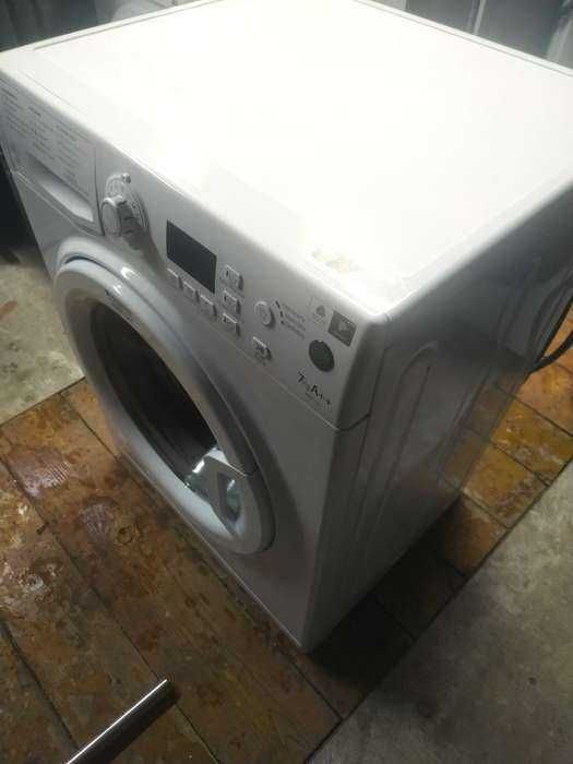 Pralka HotPoint Ariston WMG 722 w ładnym stanie 1200obr/7kg