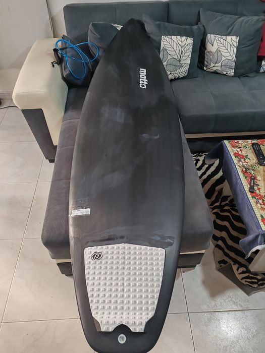 Surfboard  Matta 2825. 6.8 44 litros