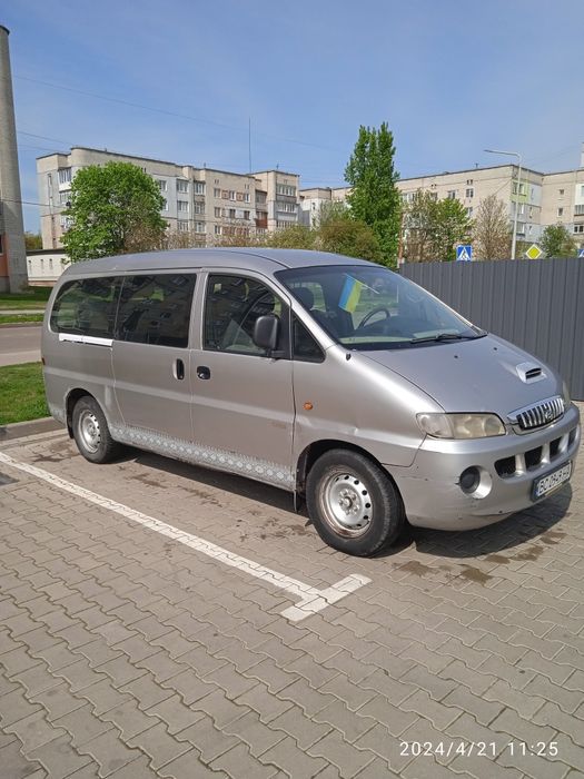 Hyundai H1 2005рік