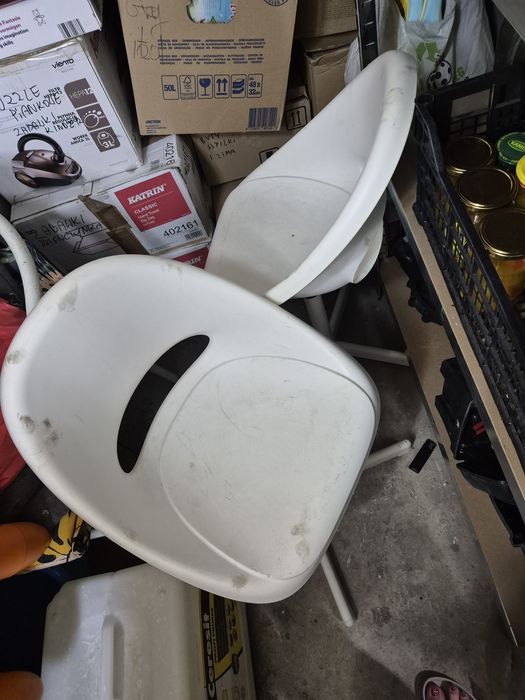 Składane biurko na ścianę