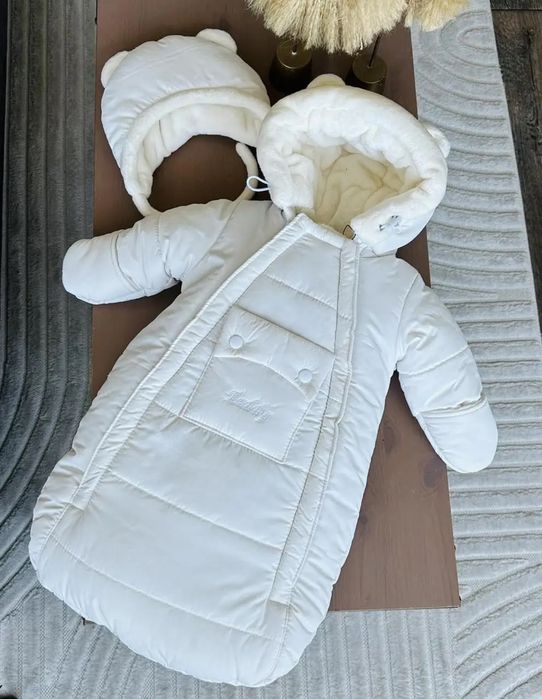 Зимовий теплий комбінезон конверт 0-6 місяців молочний