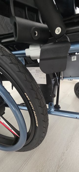 Inwalidzki wózek elektryczny