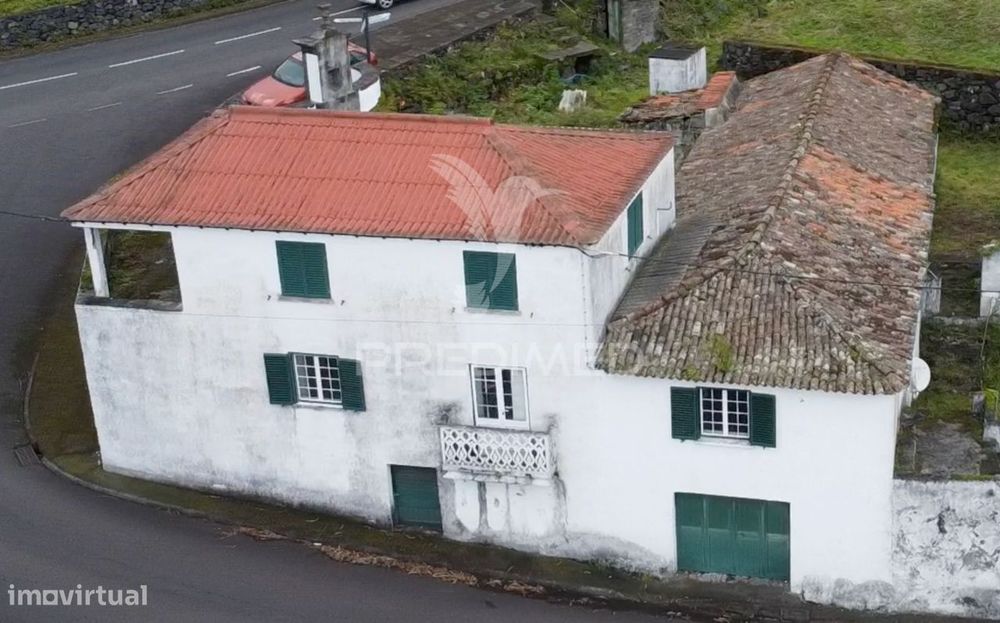 Moradia T3, Manadas