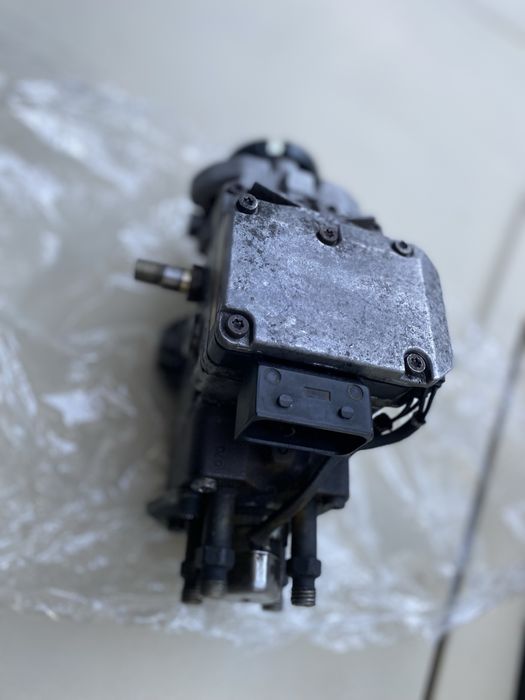 Пиливний насос форд транзіт 2.0тд LDV 2.4тд тнвд перевірений форсунки