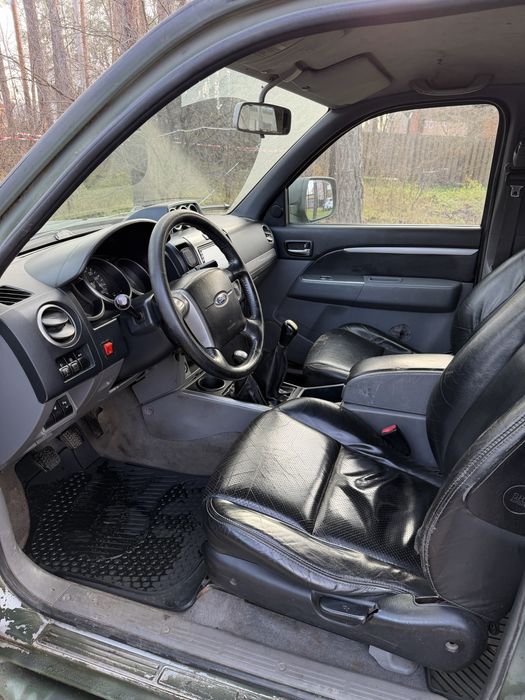 Пикап Ford Ranger 2.5 дизель 4*4 механика 2008 год