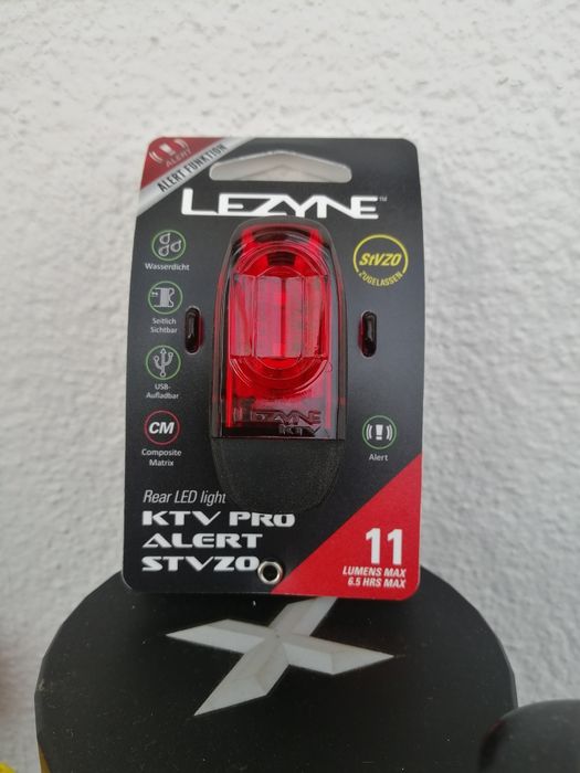 Luvas Btt Luz traseira  Ashima