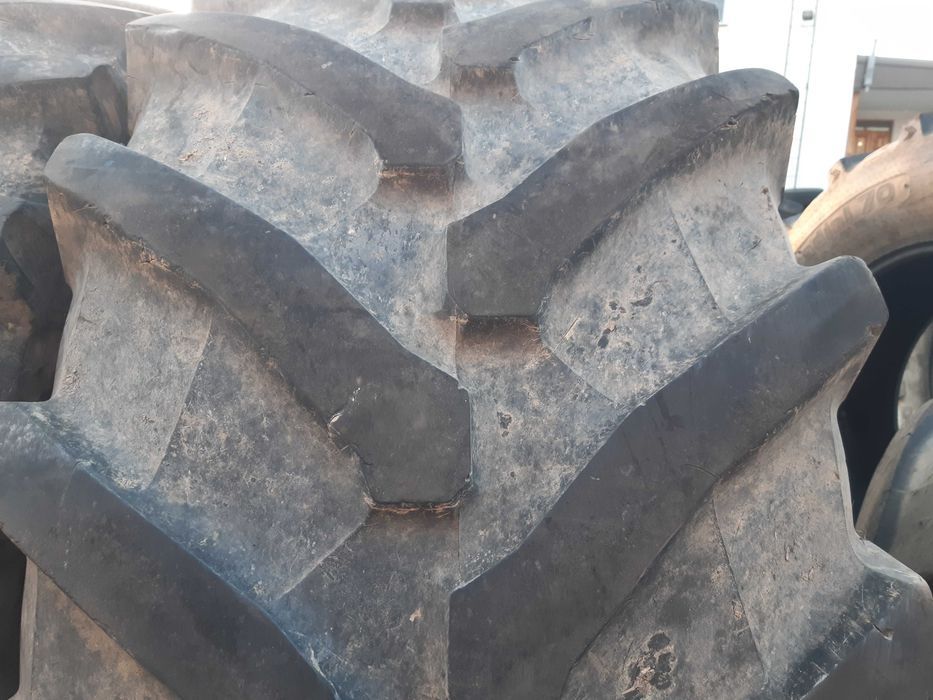 2x opony 650 65 R 38 Pirelli 2szt