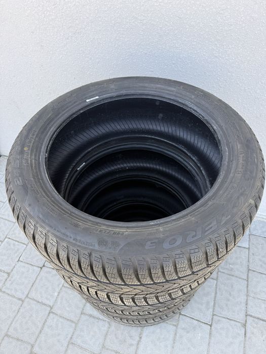245/45R18 Pirelli Sottozero 3
