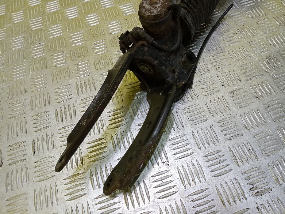 Пневмостойка Audi Q7 4L Пневмостійка передня ліва Стойка кю7 стійка