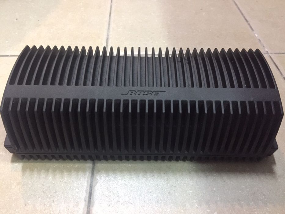 Amplificador BOSE SA-3 100W x 2 (RMS) com controle d som independente