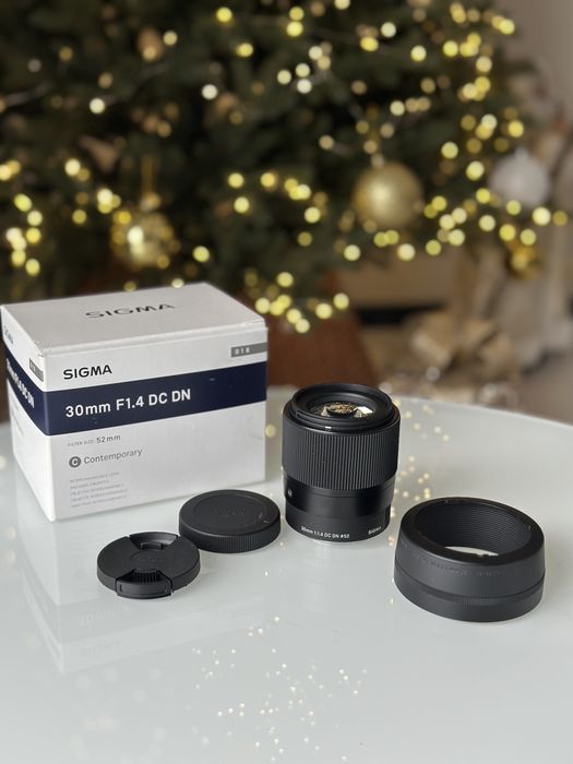 Объектив sigma 30mm F1.4