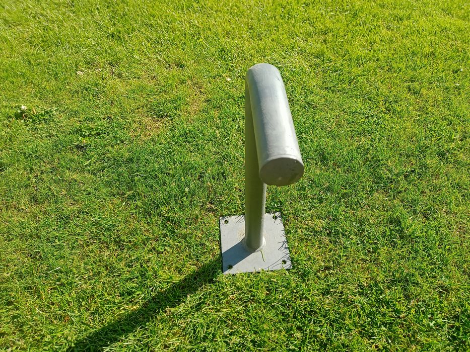 Uchwyt do anteny satelitarnej