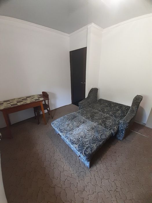 Орнгда кімнати на Замостянській без господарів