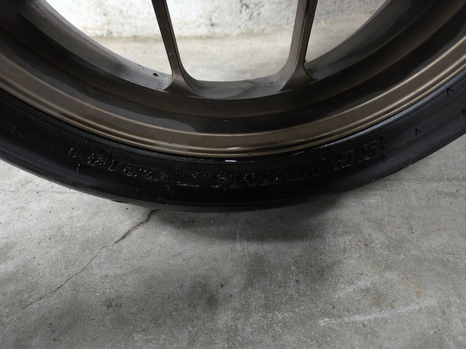 Honda CB650R – 13.423 km – Garagem – Extras – Som Brutal