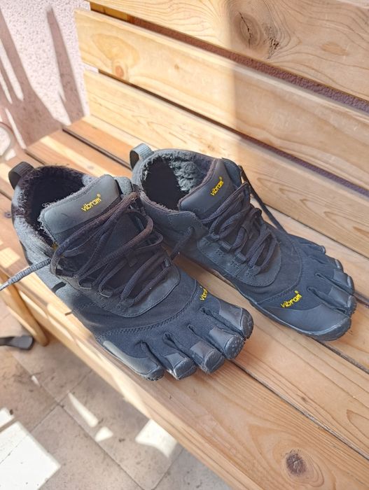 Vibram five fingers