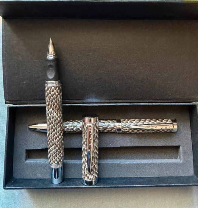 Canetas(2) RARISSIMAS BALMAIN(Paris) revest. PELE de COBRA GENUÍNA