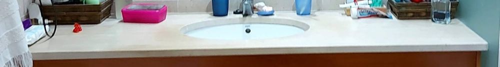 Banca em moka com pia para wc