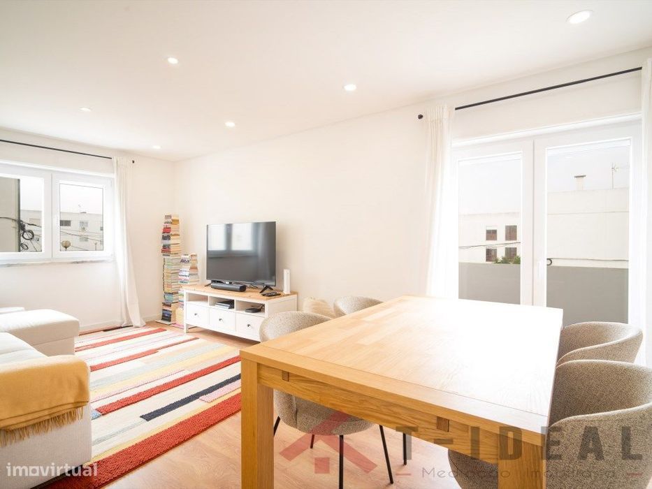 Apartamento T3 na vila da Lourinhã