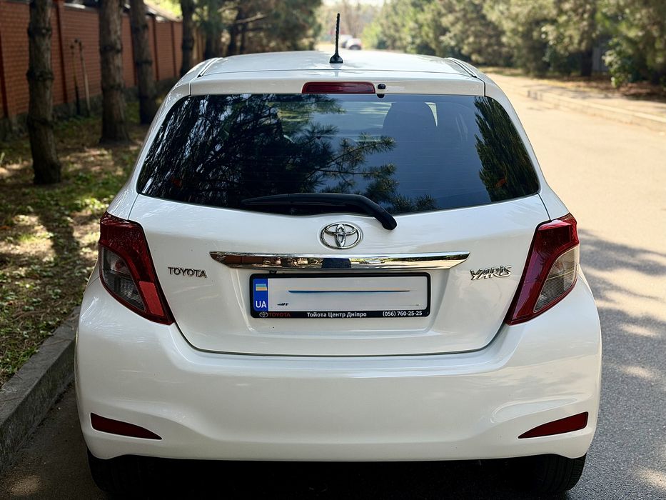 Toyota Yaris 2012 АВТОМАТ!!