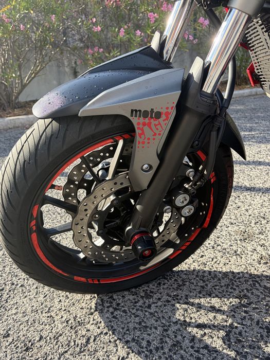 Mt07 (moto cage 2015)