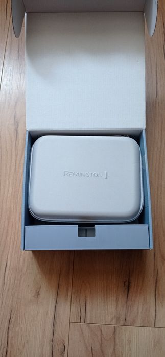 Depilator laserowy  Remington IPL3500