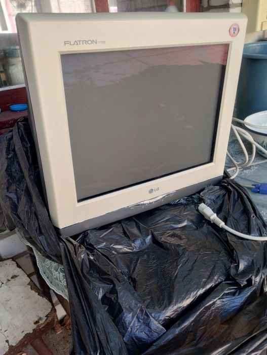 Продаю Монітор робочий