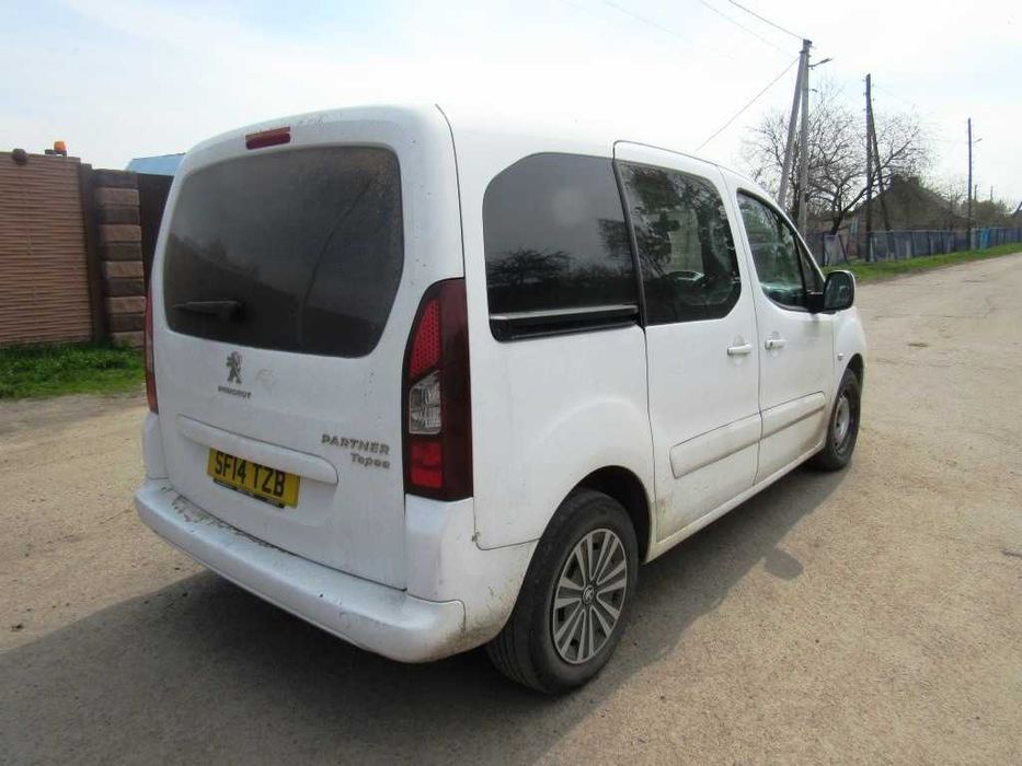 Задняя Четверть кузов Ситоен Берлинго Пежо Партнер Citroen Berlingo В9