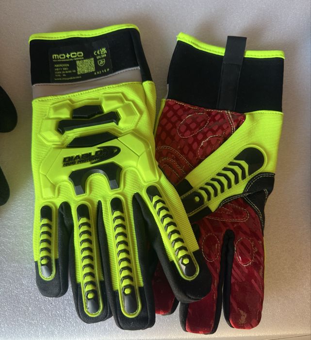 Luvas de proteçao