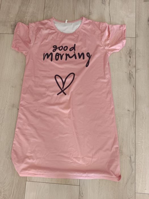 Różowa koszulka nocna, r.M