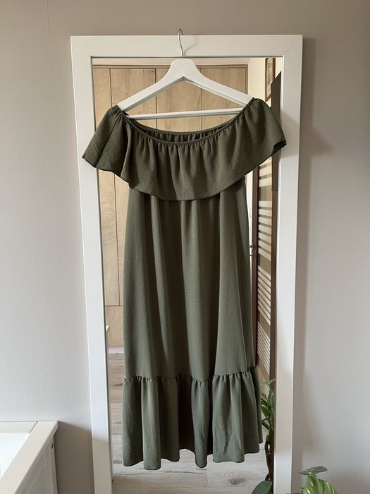 Sukienka hiszpanka khaki