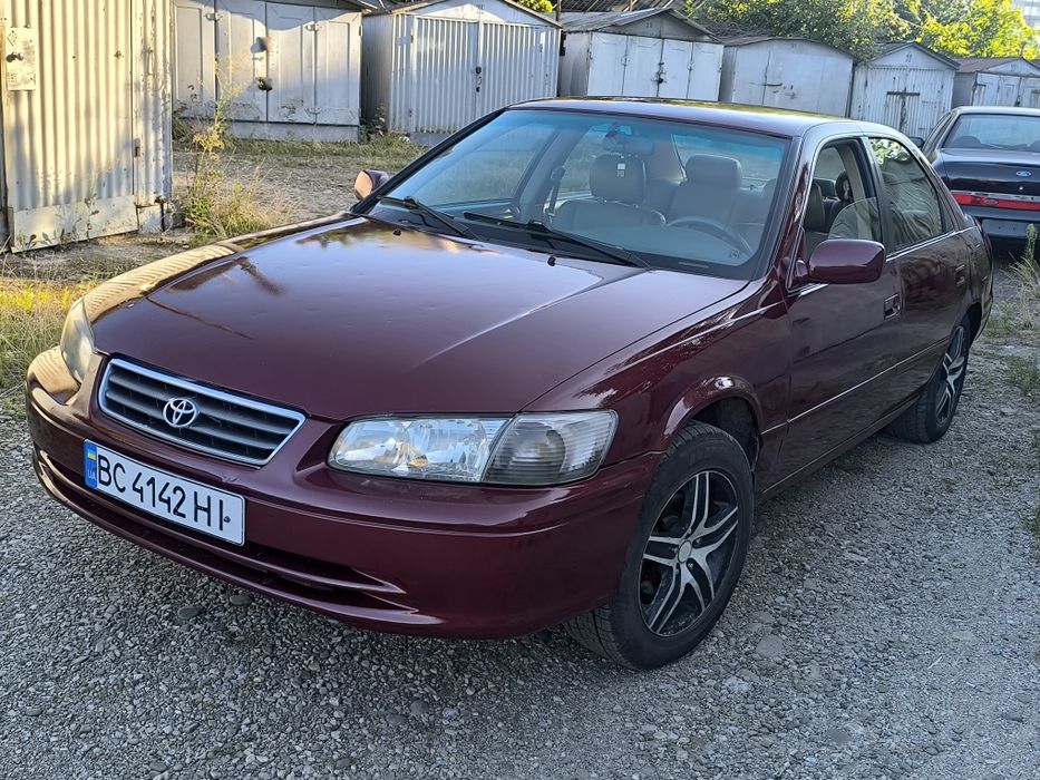 Обмін Продаж Toyota Camry АКПП 2001