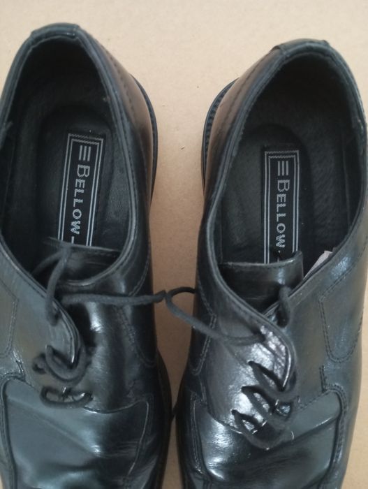Sapatos formais da Bellow