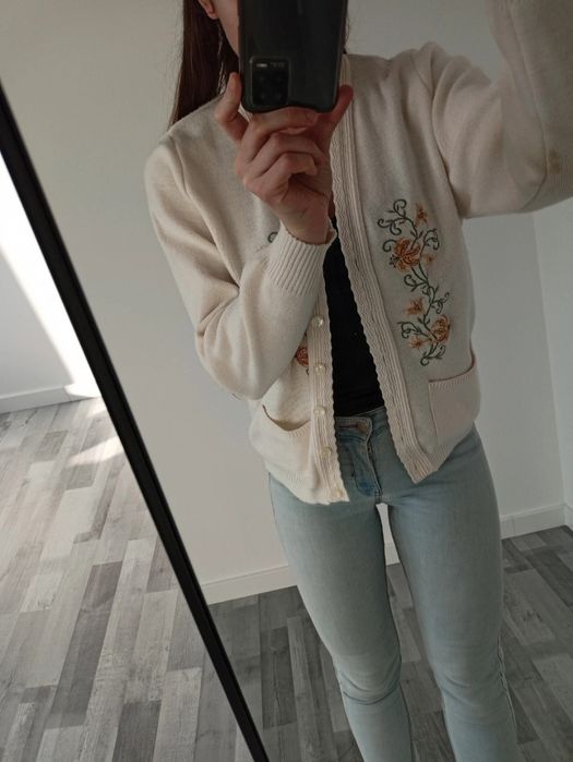 Sweter kardigan damski w stylu vintage s m