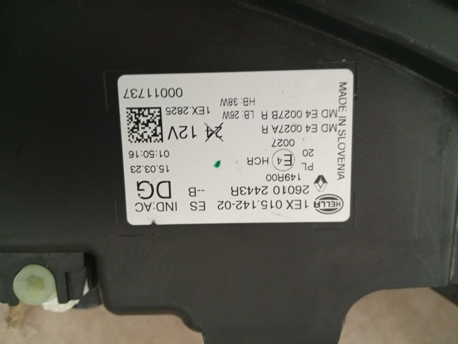 farol drt full led renault megane v e-tech