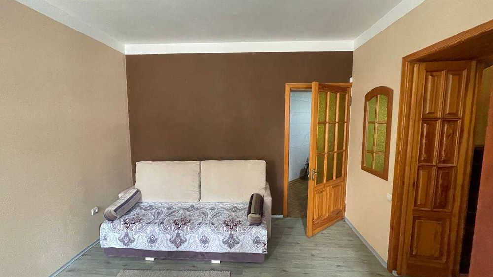 Оренда 3к офісу 75 м2 в центрі з меблями, парковкою та інд.опаленням