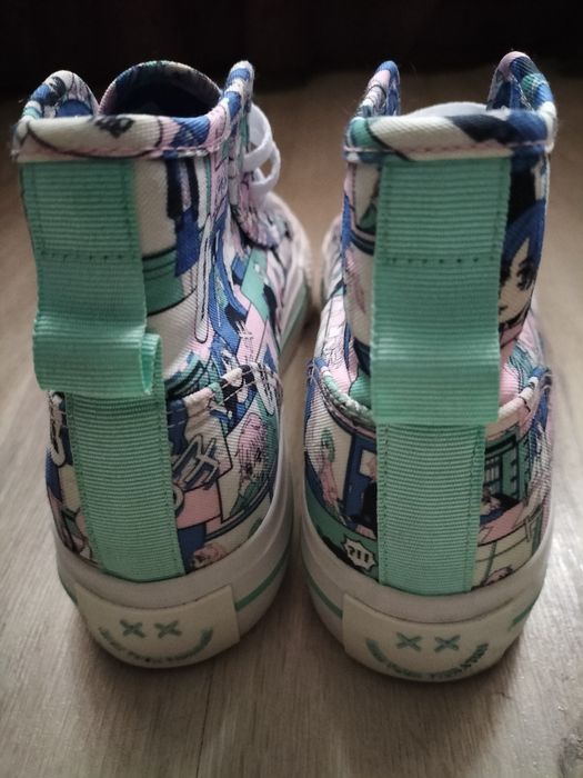Wysokie trampki damskie 37