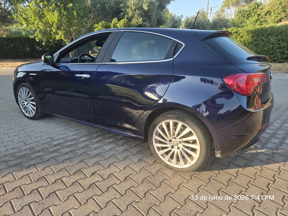 Alfa Romeo Giulietta Financiamento/Garantia