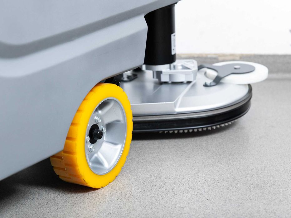 Szorowarka Hako Scrubmaster B90 CL NOWE BATERIE 2014r 1659h 16900netto