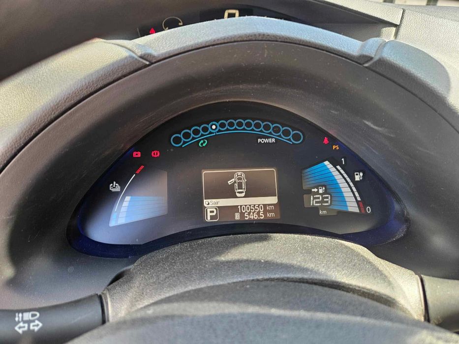Nissan Leaf 2015 Elétrico – Personalizado (Vinil), Económico e Fiável