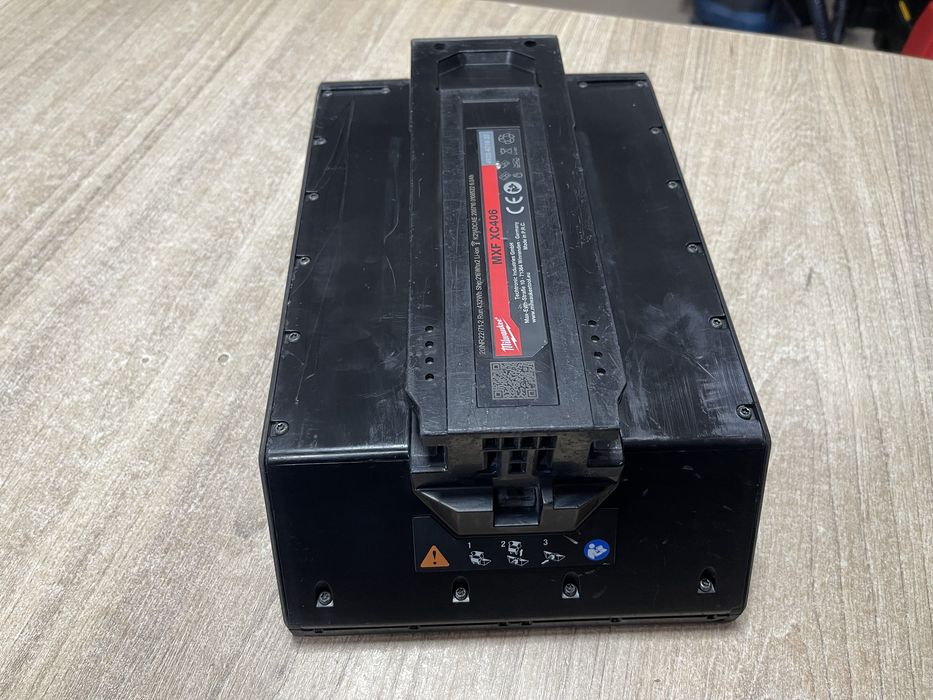 Milwaukee MXF XC406 / акумулятор Мілвокі 6.0Ah