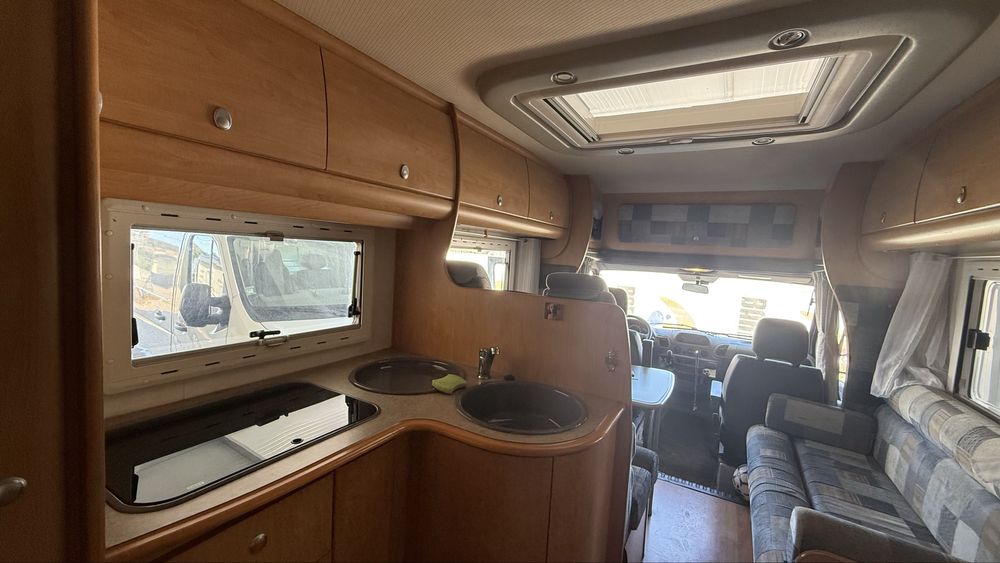 Mercedes challenger 41500kms