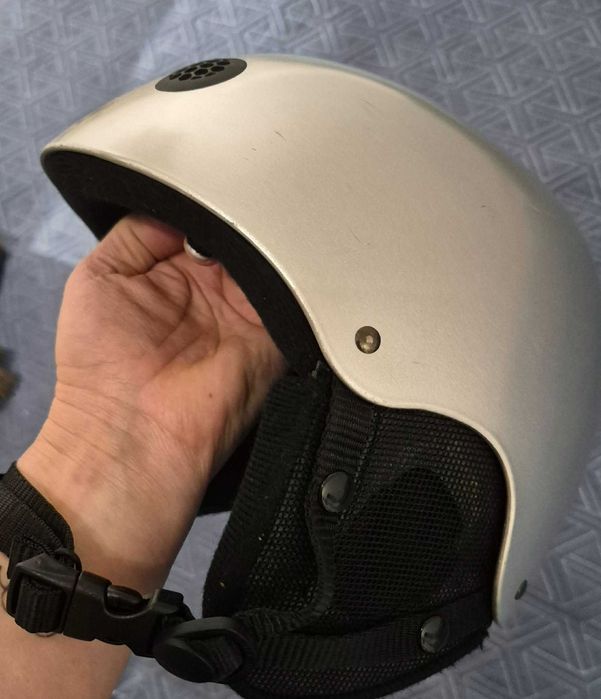 Kask narciarski roz M