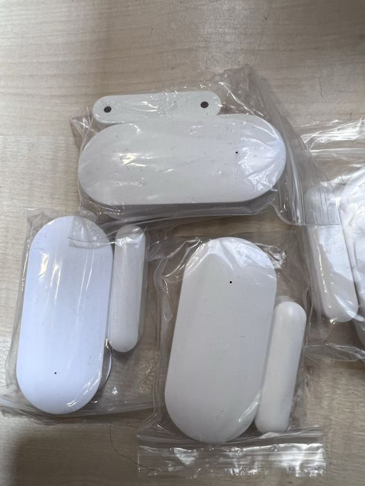 Conjunto 4 sensores detector porta Tuya - NOVO