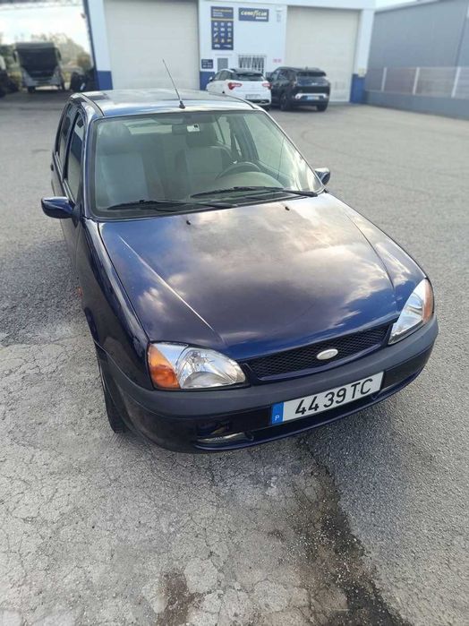 Ford Fiesta 1.25 zetec — photo 4