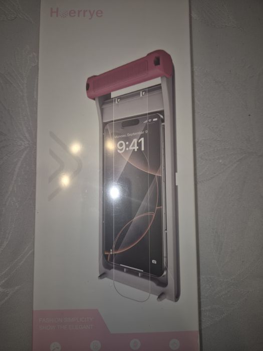Szkło do iPhone 15 pro max z aplikatorem