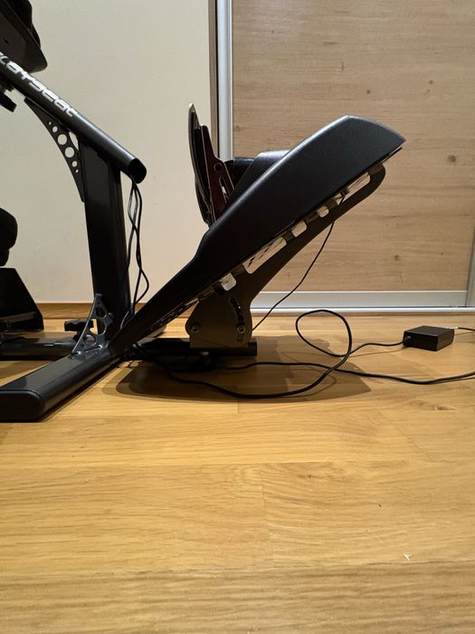 Logitech g29 custom+ kokpit playseat + Shifter custom -zestaw simrace