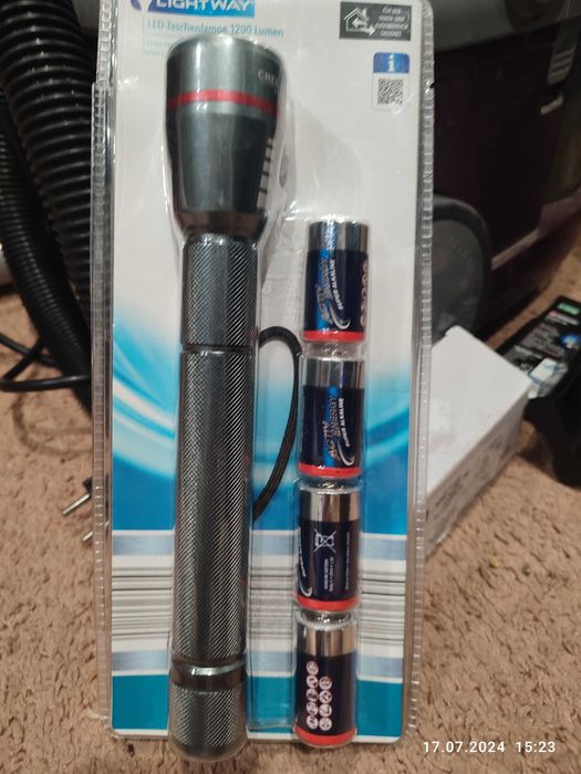 Продам фонарь светодиодный