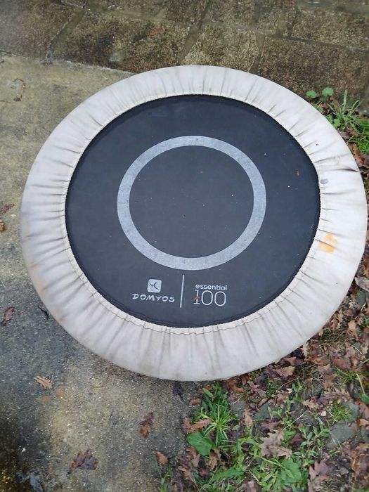 Trampolim Domyos Essential 100 usado