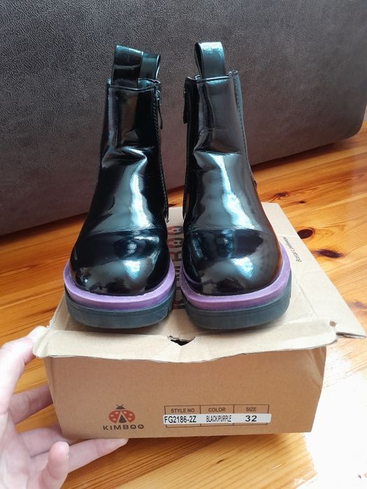 Продам осінні черевики