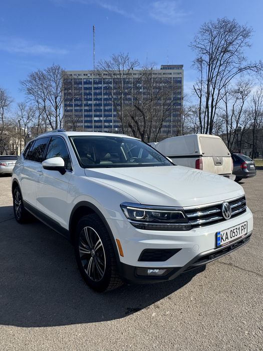 Подобова оренда авто Volkswagen Tiguan 2 SEL Premium. Прокат авто.